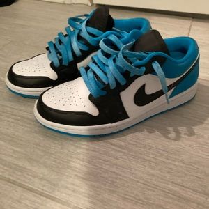 Jordan 1 Low LaserBlue